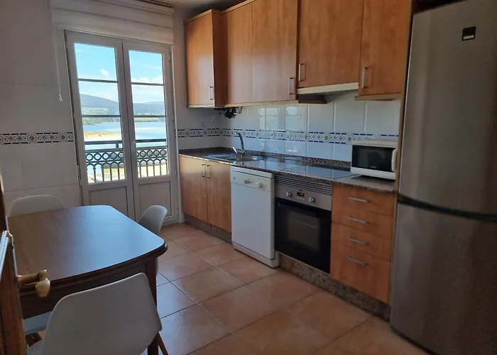 Duplex 4 Dormitorios En Playa Rapadoira